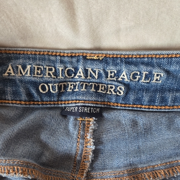 American Eagle Super Stretch High Rise Light Blue Denim Jeans Size 4 Short - Picture 4 of 5